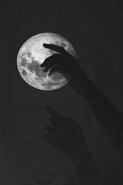 Cele-mai-cool-posturi-artistice-pe-Tumblr-in-2015-11 - Hello