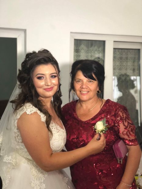 F0D7977D-CD20-421E-9618-718E5B4A8D62 - Eu cu familia