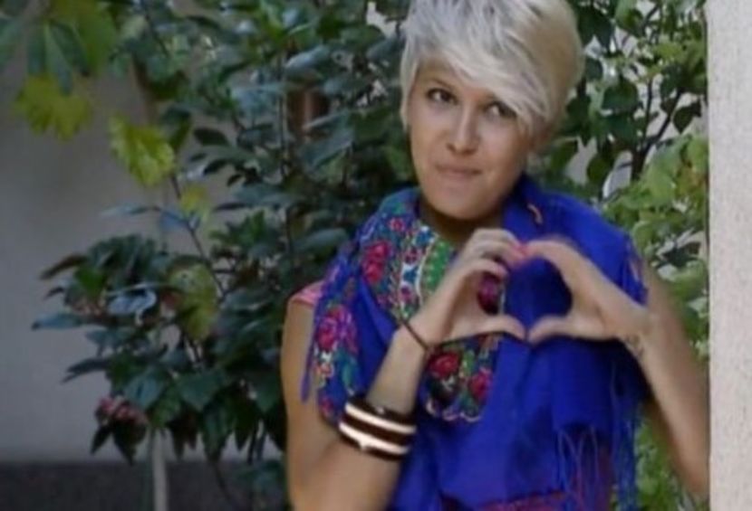 bandicam 2018-07-23 23-23-35-140 - 01 Sara b