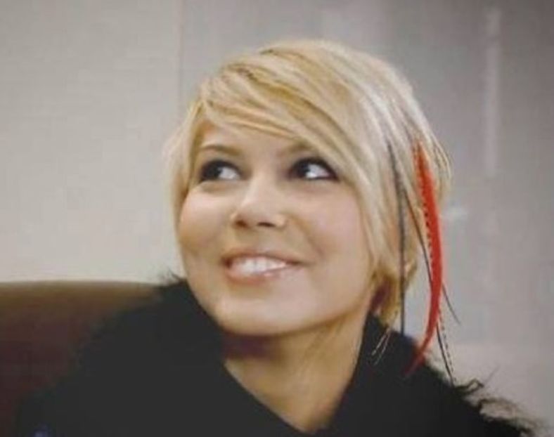 bandicam 2018-07-23 23-24-07-211 - 01 Sara b