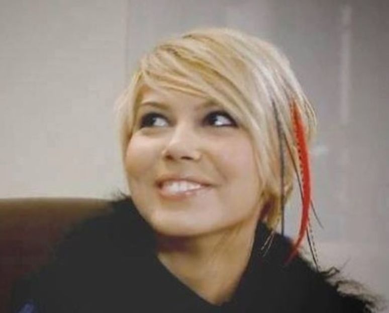 bandicam 2018-07-23 23-25-37-657 - 01 Sara b