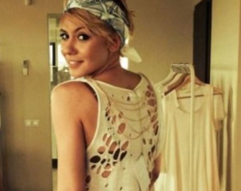 bandicam 2018-07-23 23-33-31-738 - 01 Sara b