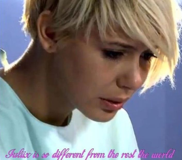 bandicam 2018-07-23 23-35-07-646 - 01 Sara b