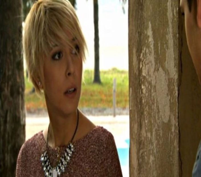 bandicam 2018-07-23 23-35-09-004 - 01 Sara b