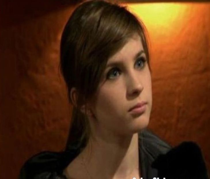 bandicam 2018-07-23 23-46-32-322 - 01 Anca b