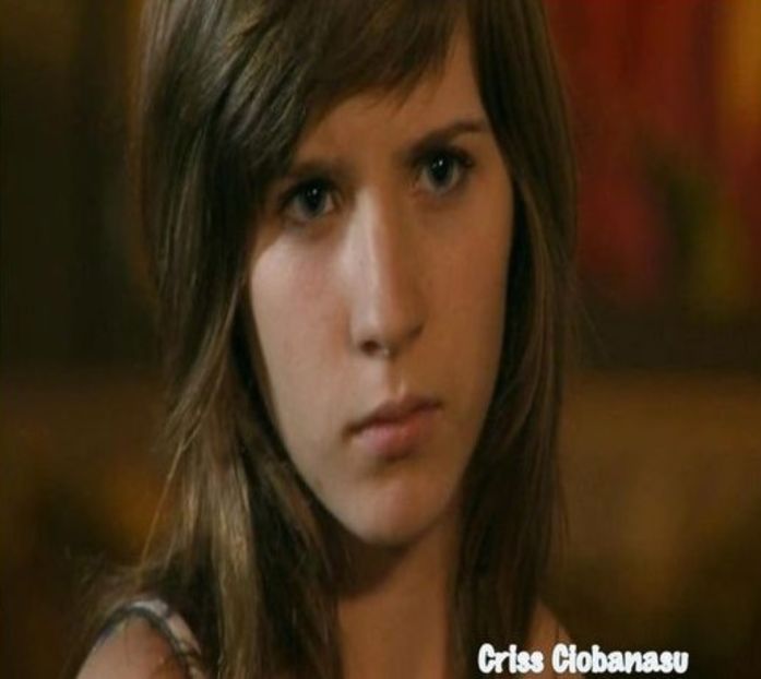 bandicam 2018-07-23 23-49-06-217 - 01 Anca b