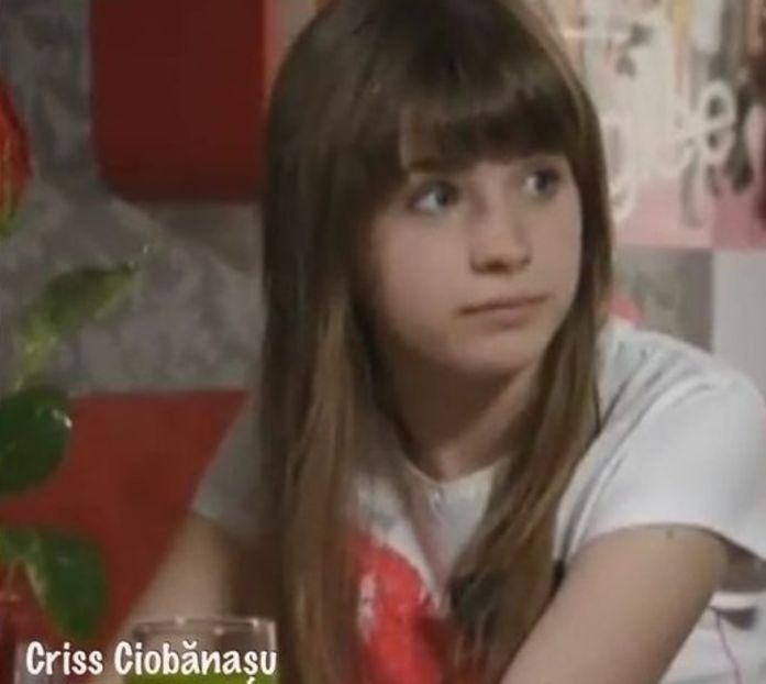 bandicam 2018-07-23 23-49-30-148 - 01 Anca b