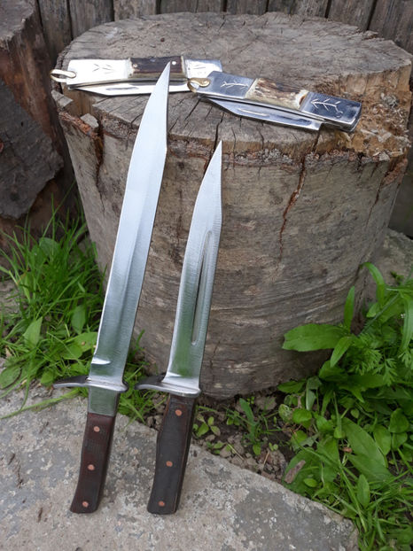  - Cutit pentru injunghiat