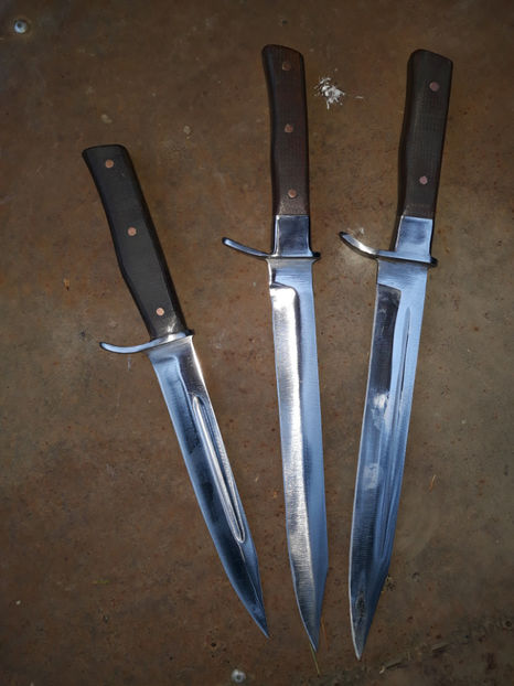  - Cutit pentru injunghiat