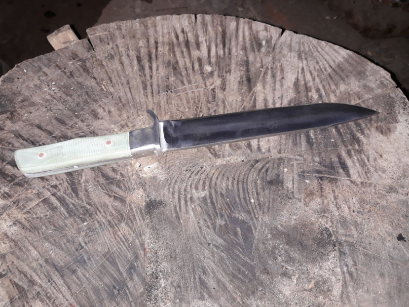  - Cutite pentru carnuit