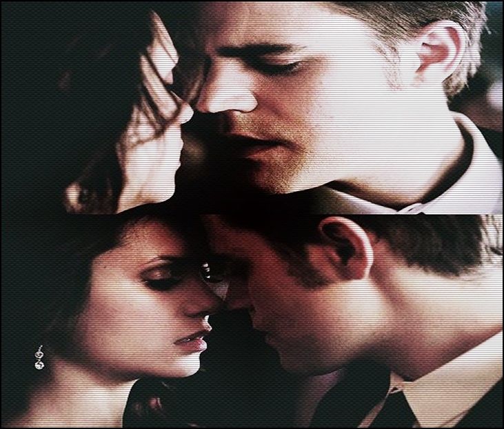 ♡》*Așteaptă până ce buzele lor se unesc din nou și răspunde sărutului* .. - xo - Episode 05 here