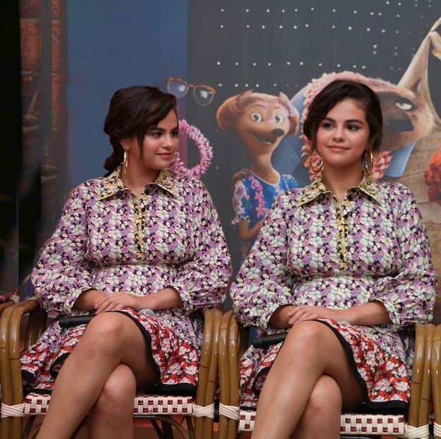  - Selena twins - 01