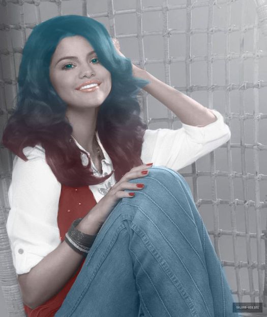  - 01a Selena - 01