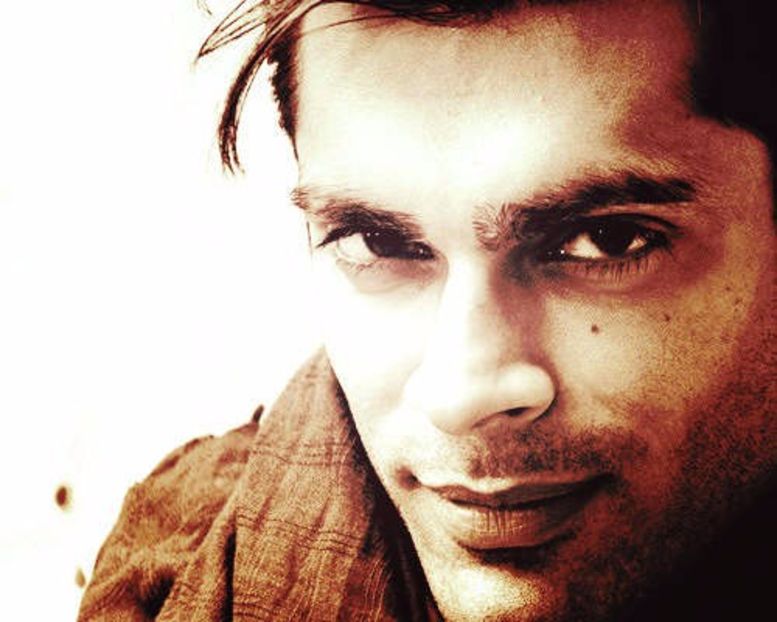 KARAN SINGH GROVER - xxEtapa5-Best smilexx-ALBUM PENTRU Xxconcursuri