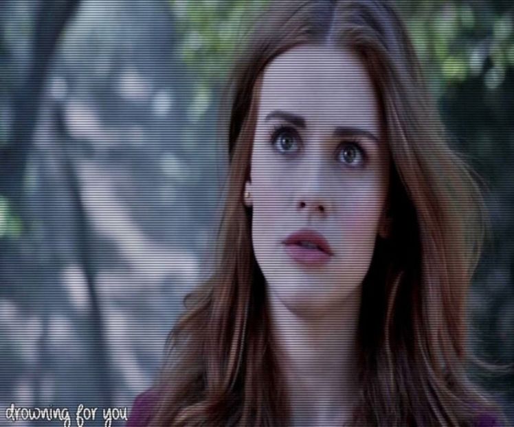 *isi da o palma peste fata* E box, Denisa... - episodul 52