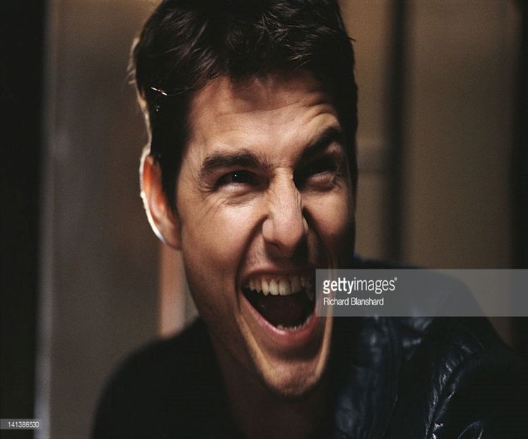 Ma refeream la afaceri..Nu vrei sa ma auzi cantand:))) - episodul 52