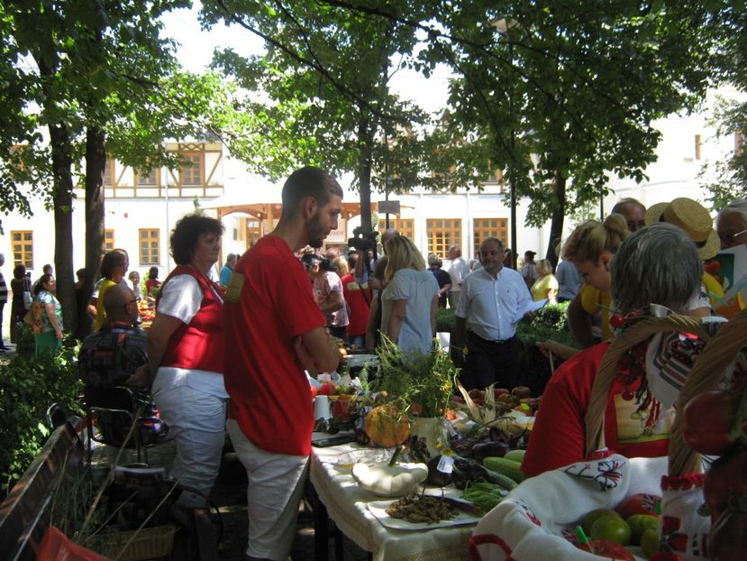 - A - A Festivalul tomatelor si biodiversitatii Buzau - 2018