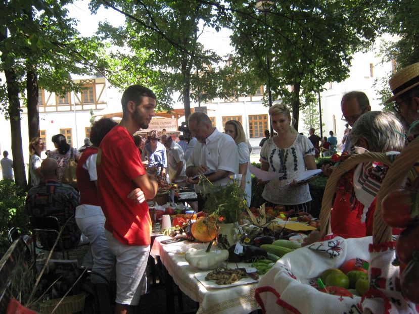  - A - A Festivalul tomatelor si biodiversitatii Buzau - 2018