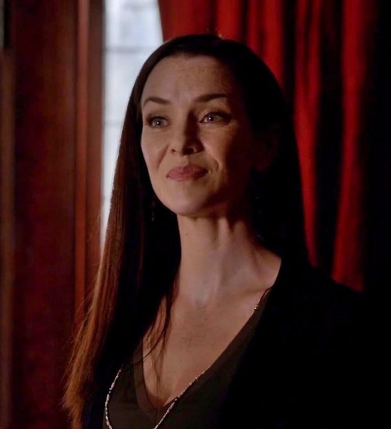 Apropo, maine este ziua internationala a tomatelor. Voi fi acolo impreuna cu Ileana, am facut suc de - episodul 54