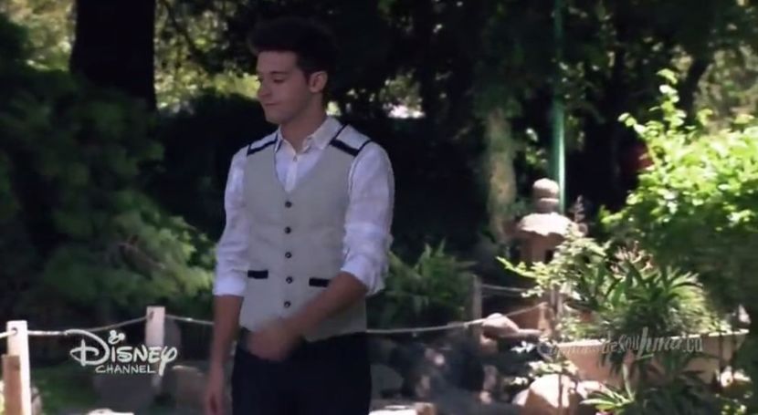 bandicam 2018-08-11 10-28-55-128 - 07 Lu beso 3 - 2