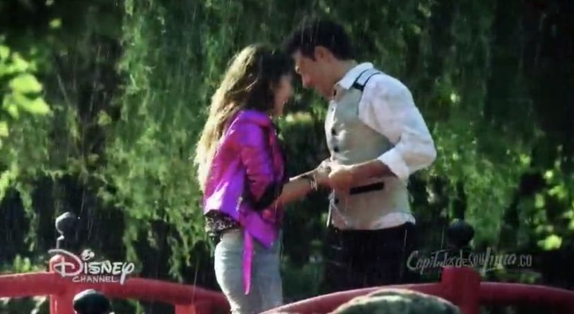 bandicam 2018-08-11 10-32-36-080 - 07 Lu beso 3 - 2