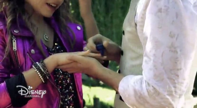 bandicam 2018-08-11 10-32-38-896 - 07 Lu beso 3 - 2