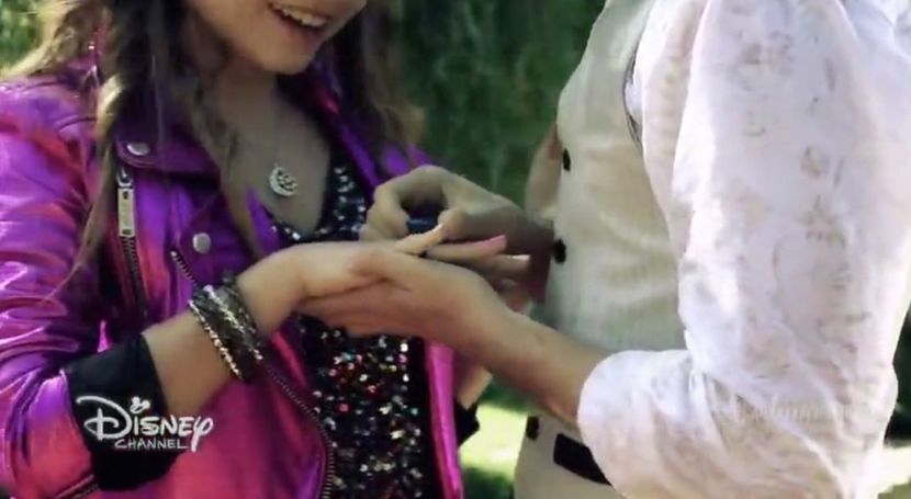 bandicam 2018-08-11 10-32-39-633 - 07 Lu beso 3 - 2