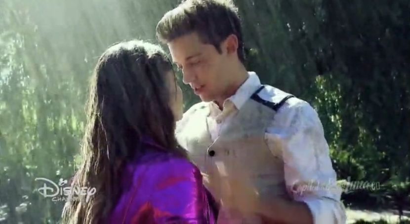 bandicam 2018-08-11 10-32-46-178 - 07 Lu beso 3 - 2