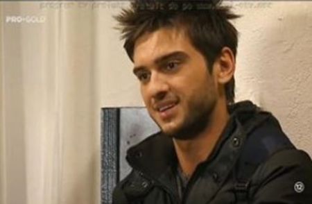 bandicam 2018-08-11 15-36-41-982 - 01 Andrei a