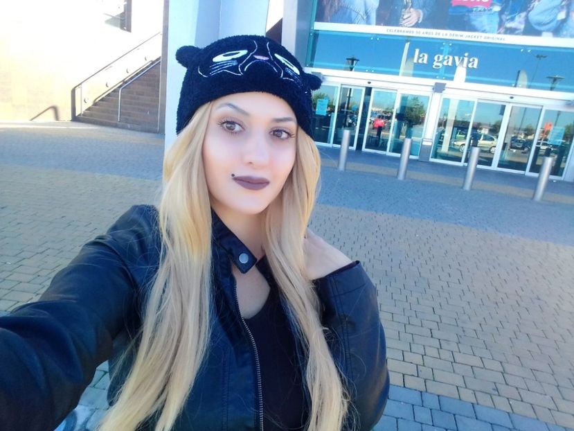 Mioara Sirenă - Mioara Blonde Hair