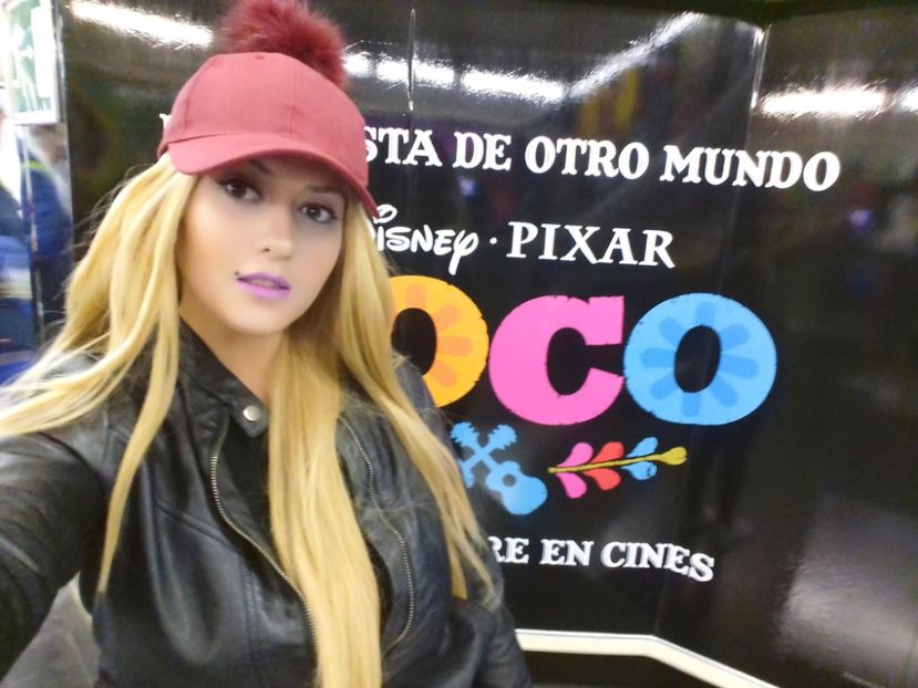 Mioara Sirenă - Mioara Blonde Hair