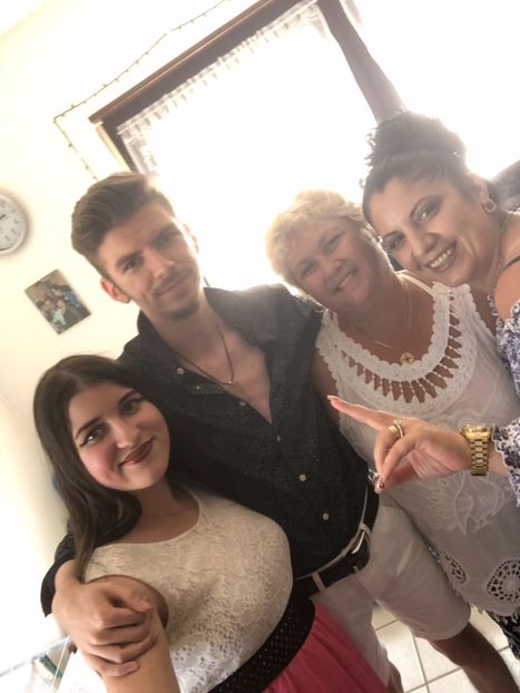 C03DBFDF-C21F-40DF-925C-754EB674C0DD - 18 August 2018