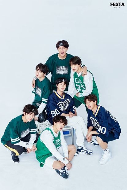  - 2018 BTS FESTA Family Photos