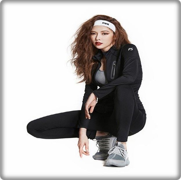 → Crezi că ai putea? ;) Poate vrea. Că m-am săturat de sărituri ca la armată!! - THSJ - Episodul 04