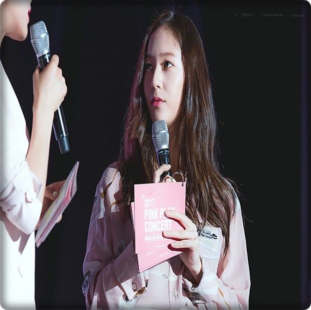 → [răspunde sărutului, însă se desprinde repede și se uită la el] Hyun!! .. ahh, nu pot să - THSJ - Episodul 06