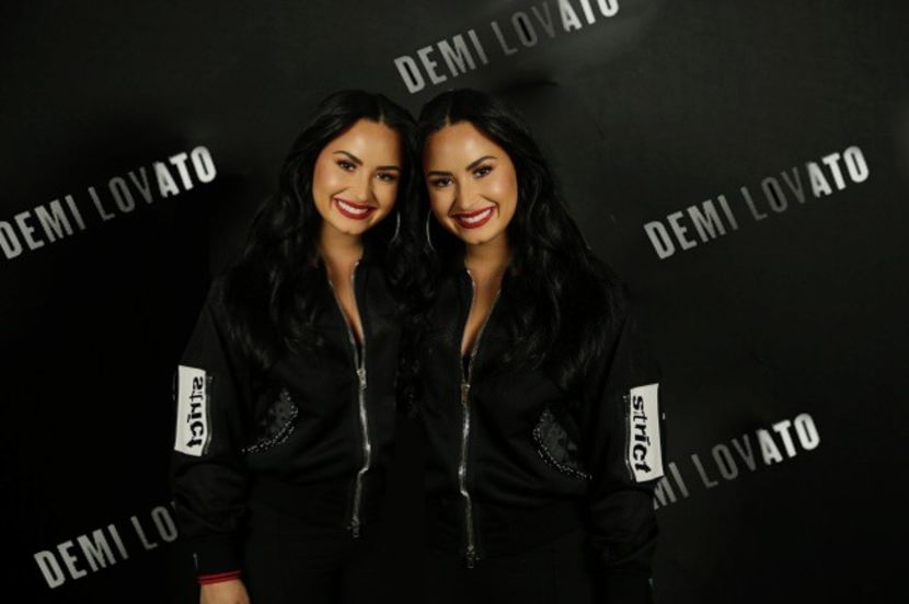  - Demi twins