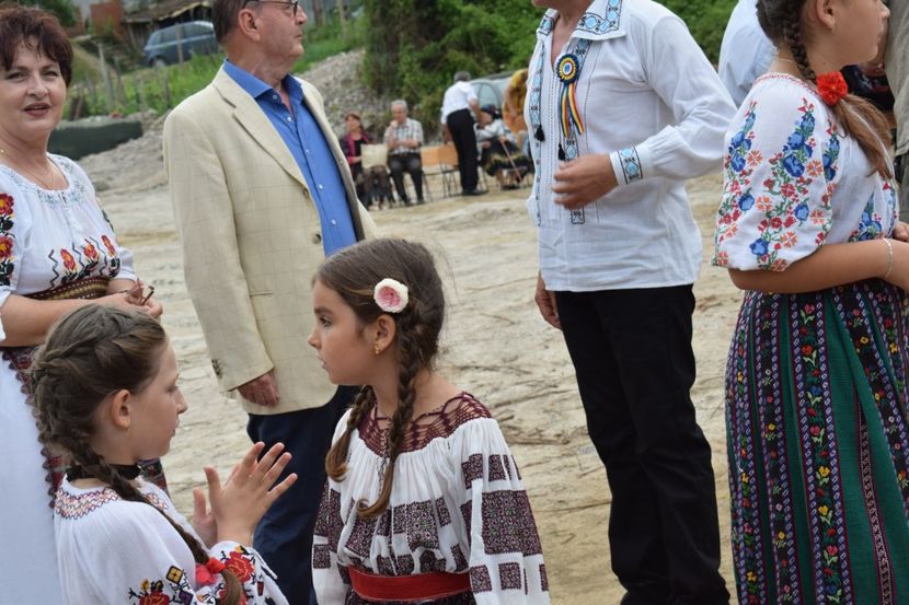  - HAI LA HORA HAI LA JOC!