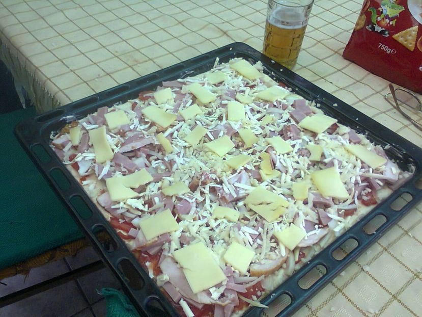 Fotografie4117 - 2018 CAMPIONATUL DE CANASTĂ DE VARĂ INTERFAMILIAR