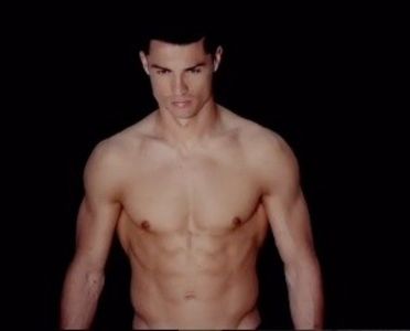 *curata apa din piscina* Asa fa, bv.. stai cu p.z in sus la soare si pe mine nu ma ajuti. - episodul 57