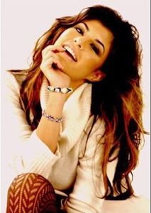 Am inteles..Eh, hai sa petrecem :)) Felicitari, campionulee - episodul 58