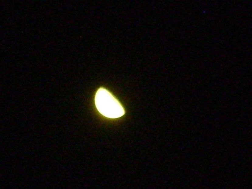 Rasarit de Luna - Luna in scadere in Taur - Luna - Soarele si norii - 1