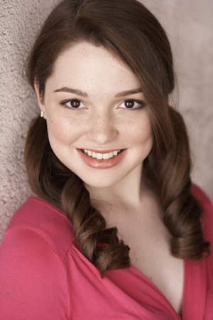 frumushik jennifer - Jennifer Stone