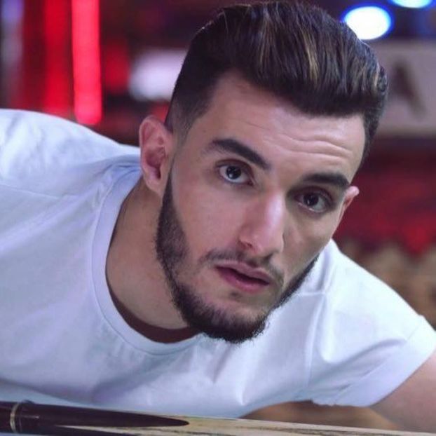 *se uita ciudat la el*What happened?you dont like the couscous? Should I bring another one? - episodul 59