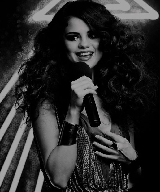  - 01aa Selena - 01