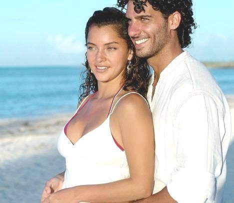 16643_1276433155467_1369129976_31100463_8131107_n - paradisul blestemat