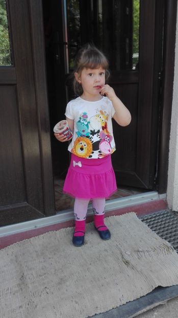  - COMORIILE FAMILIEI