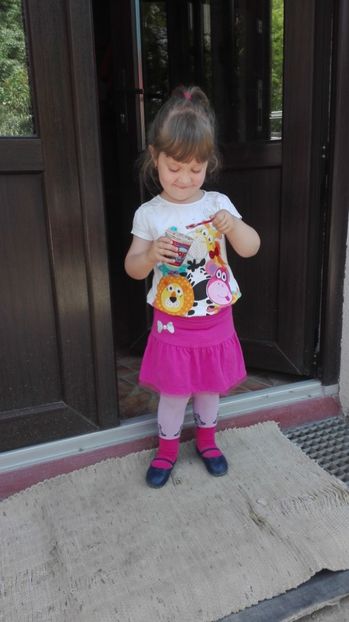  - COMORIILE FAMILIEI