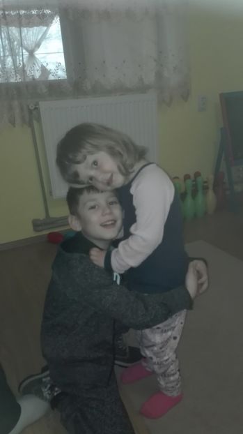  - COMORIILE FAMILIEI