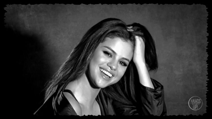  - 01aa Selena - 01