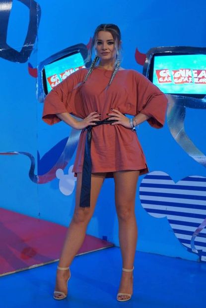 Cronica Carcotasilor - Cronica Carcotasilor Part 1